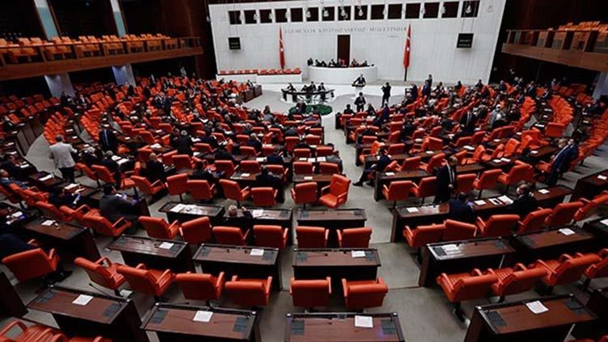 TİP ve HDP'li 8 milletvekiline ait dokunulmazlık dosyaları Meclis'e ulaştı