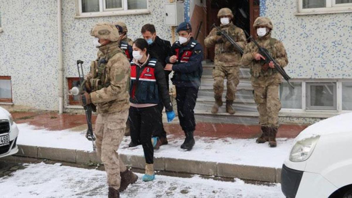 Kastamonu’da FETÖ'ye şafak operasyonu