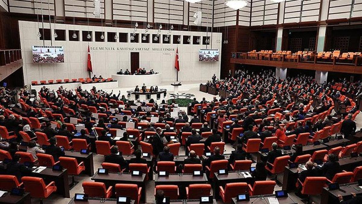 Memur ve emekliye ek zam ne zaman Meclis’e geliyor? Öğretmenlik Meslek Kanunu Teklifi ne zaman yasalaşacak? İşte Meclis gündemi!