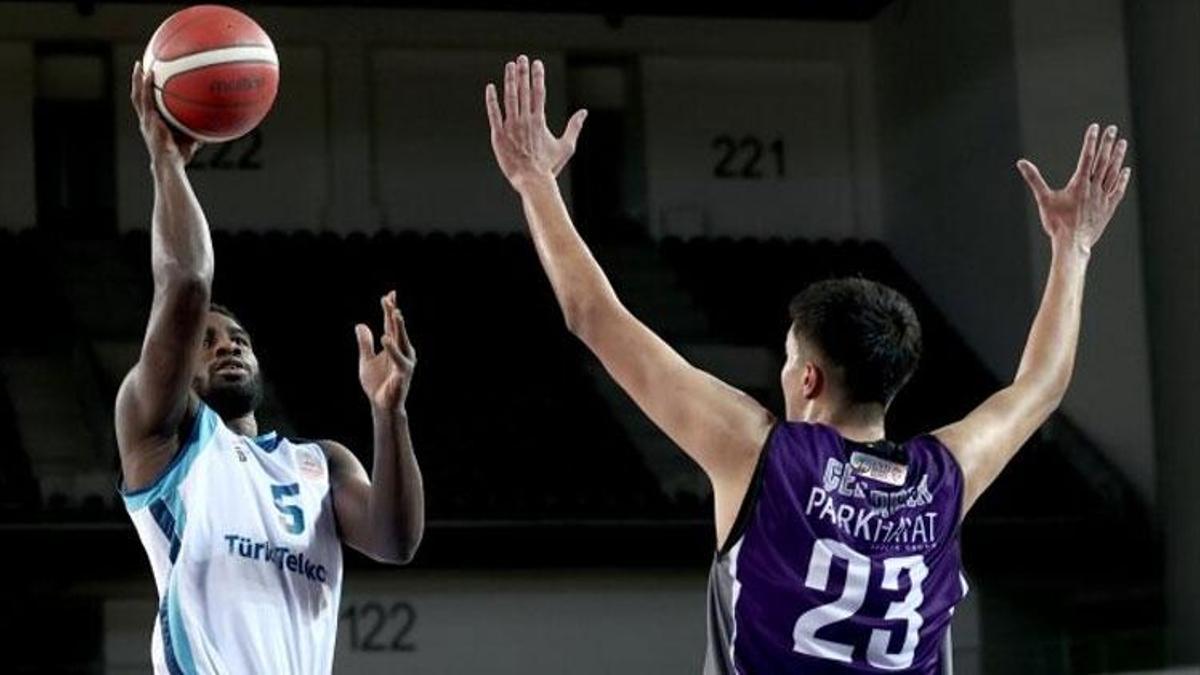 Dawkins 25 bıraktı Türk Telekom Afyon Belediyespor'u  50 sayı fark attı