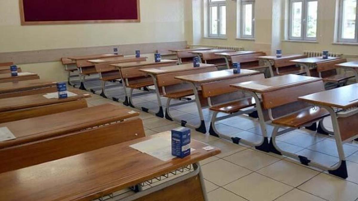 Son hafta yoklama alınır mı? Okulun son haftası lise ve ortaokulda devamsızlık yazılır mı 2022?