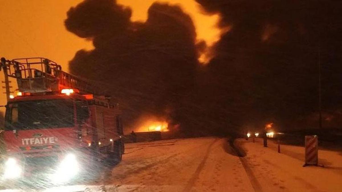 Kahramanmaraş'ta petrol boru hattında patlama meydana geldi