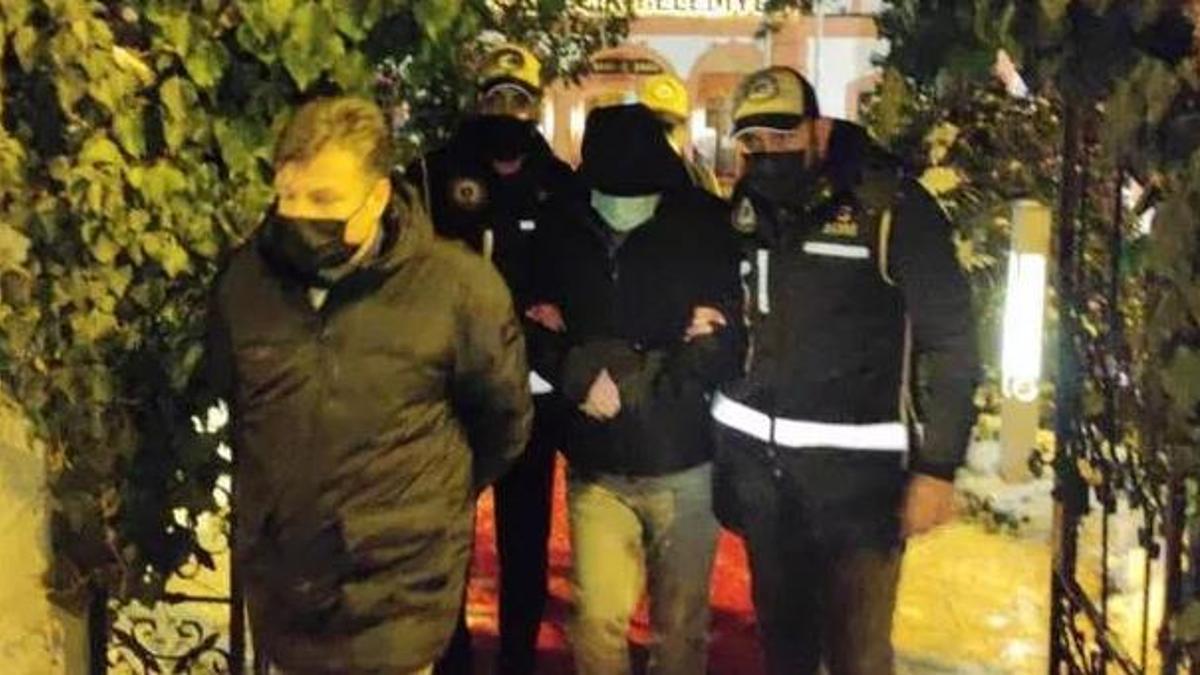 Bilecik'te rüşvet alırken yakalanan belediye başkanı danışmanı görevden alındı