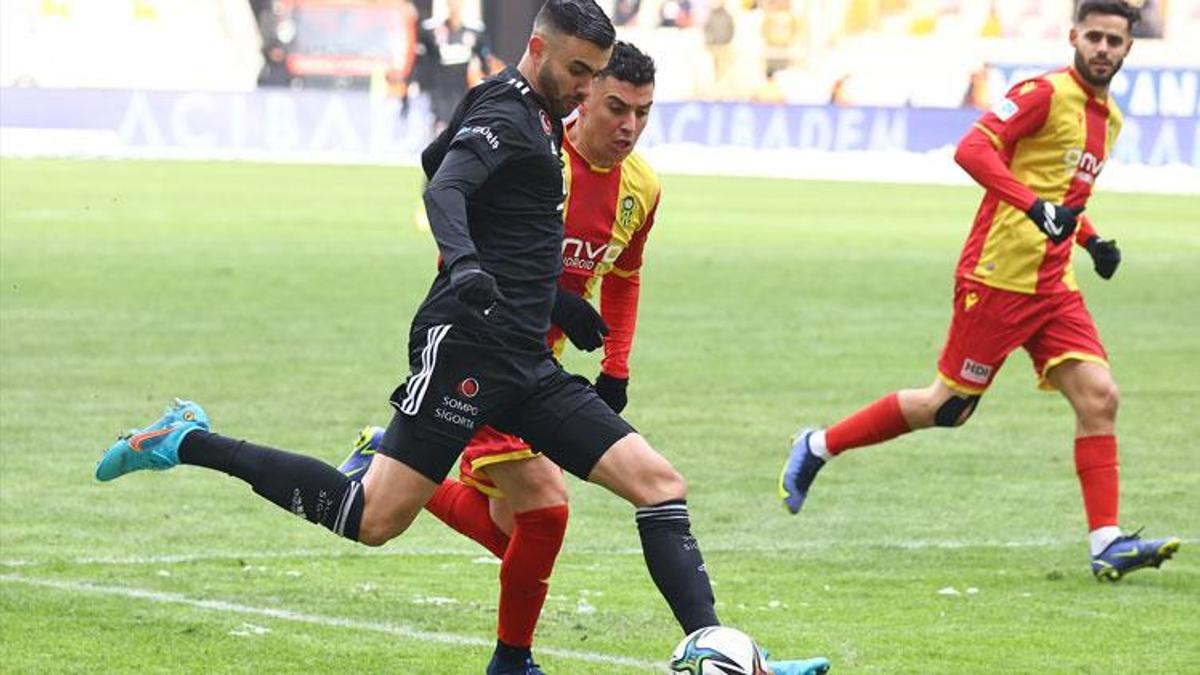 Yeni Malatyaspor - Beşiktaş karşılaşmasında 2 gol, 1 penaltı ve 1 kırmızı kart vardı