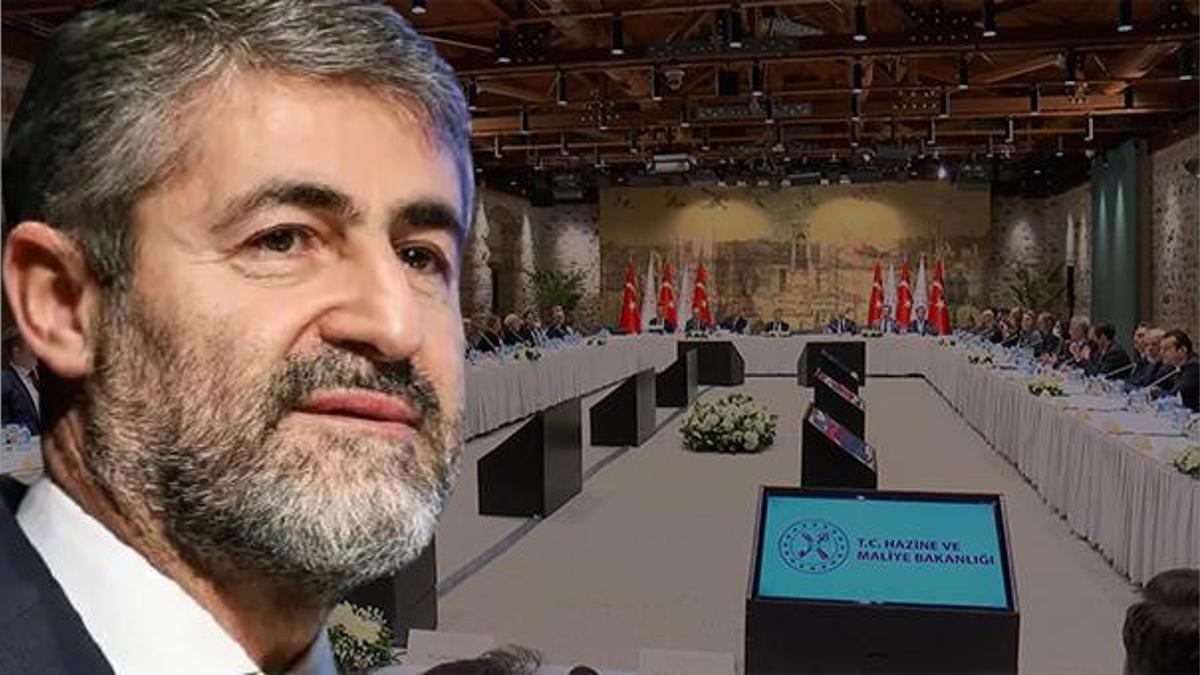 Hazine ve Maliye Bakanı Nebati ekonomist ve akademisyenlerle bir araya geldi