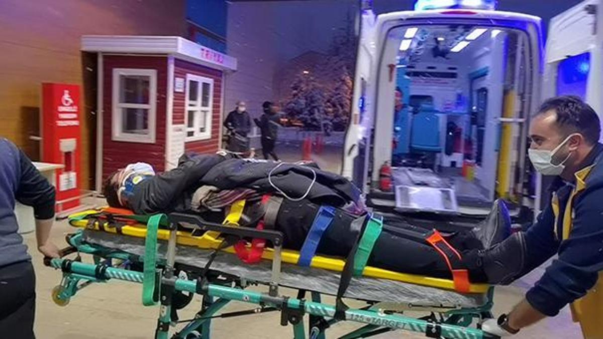 Bozcaada Kaymakamı ve eşi Bursa'da trafik kazası geçirdi