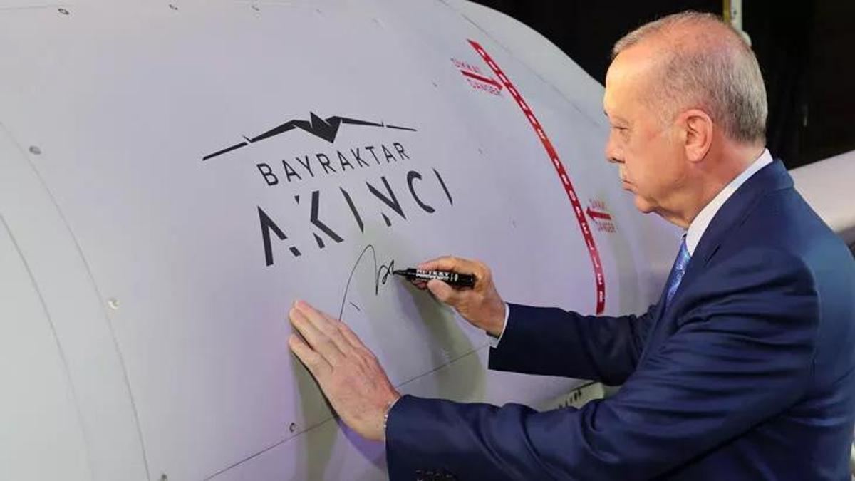 Akıncı TİHA'da ilk ihracat! Sözleşme imzalandı!