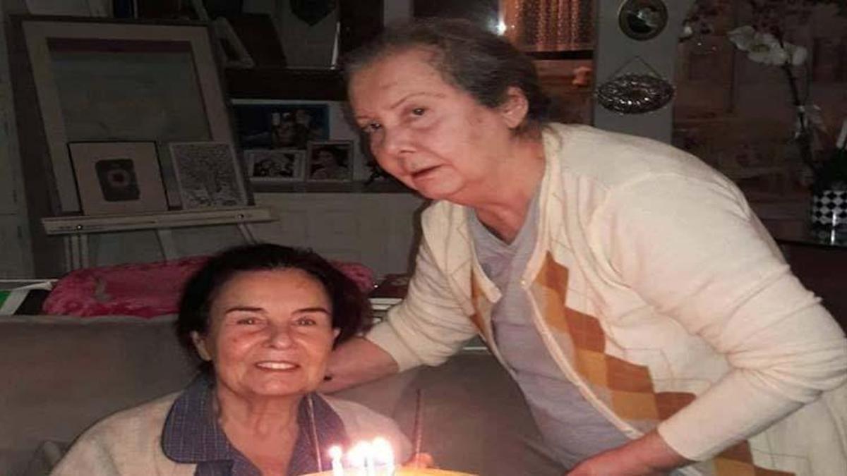 Fatma Girik’in annesi öldü mü, yaşıyor mu? Fatma Girik’in annesi Münevver Girik hayatta, sağ mı?