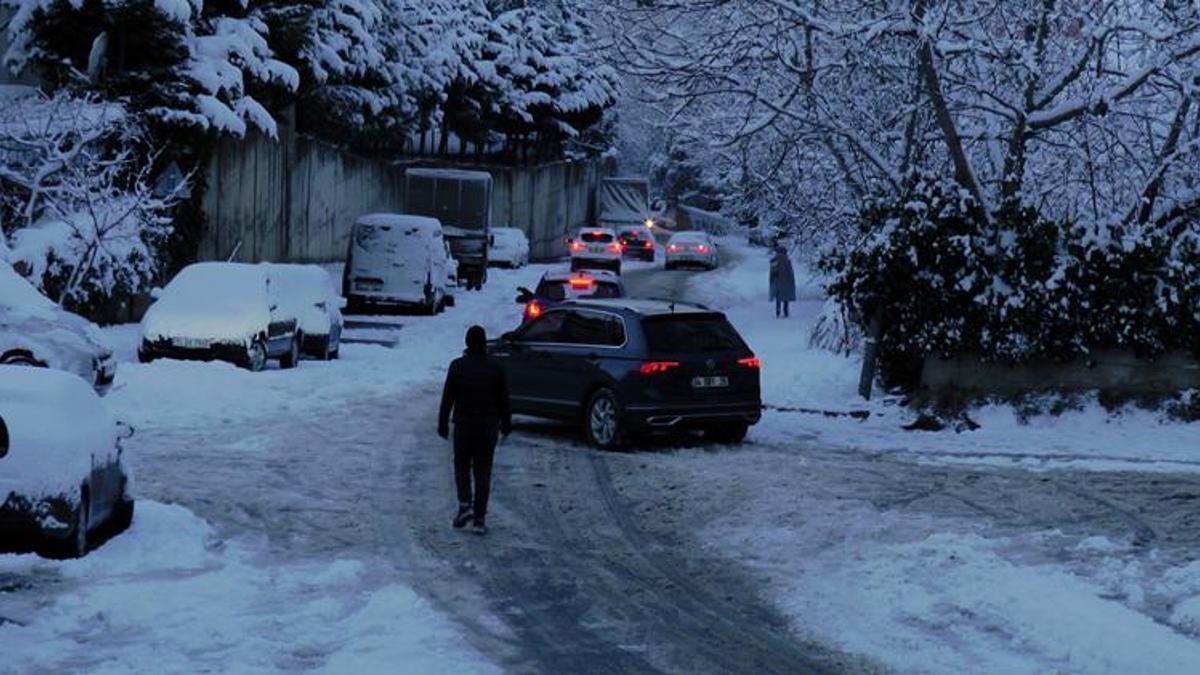 İstanbul'da mesaiye kar düzenlemesi!