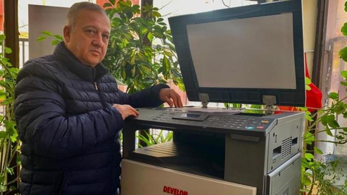 Muhtardan öğrencilere ücretsiz fotokopi hizmeti