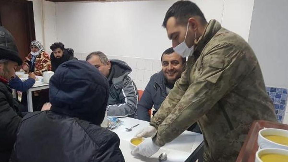MSB: Hadımköy'de mahsur kalan 71 kişi kışlada misafir edildi