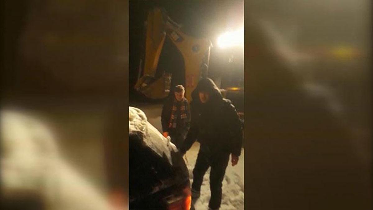 Mangal yapmak için gittikleri ormanlık alanda mahsur kaldılar