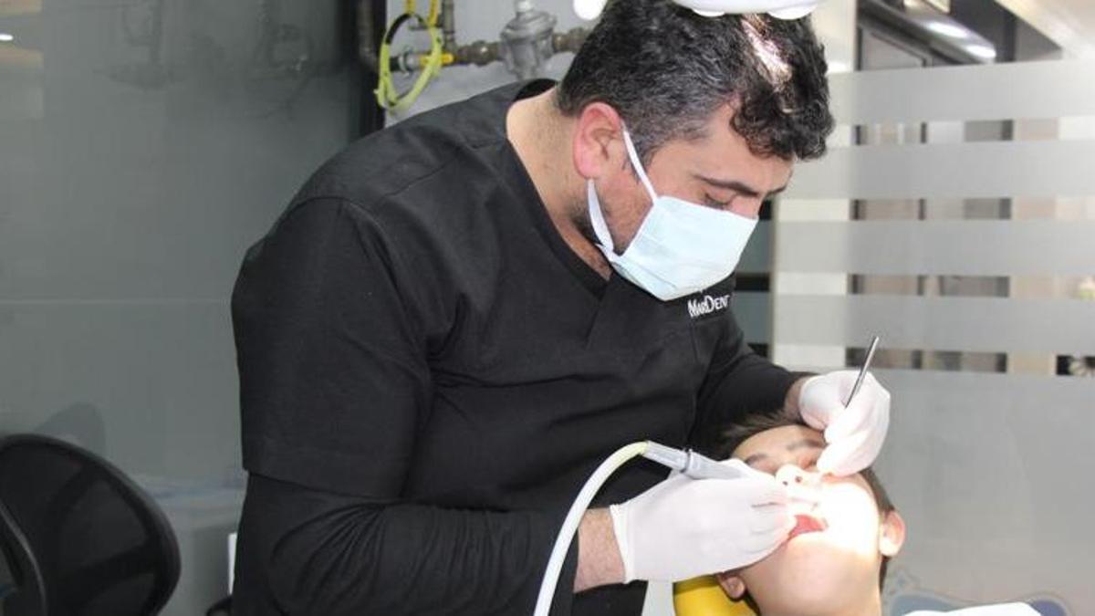 Diş çürümelerinde sebep yüzde 85’le aşırı şekerli besinler