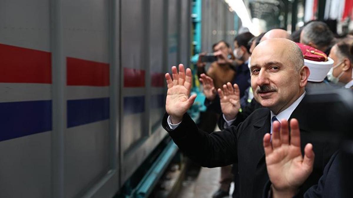 Türkiye'den Afganistan'a yardım götüren ilk tren yola çıktı