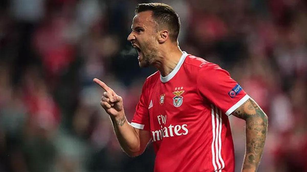 Benfica'dan Gedson değil Seferovic geliyor o da Fenerbahçe'ye...