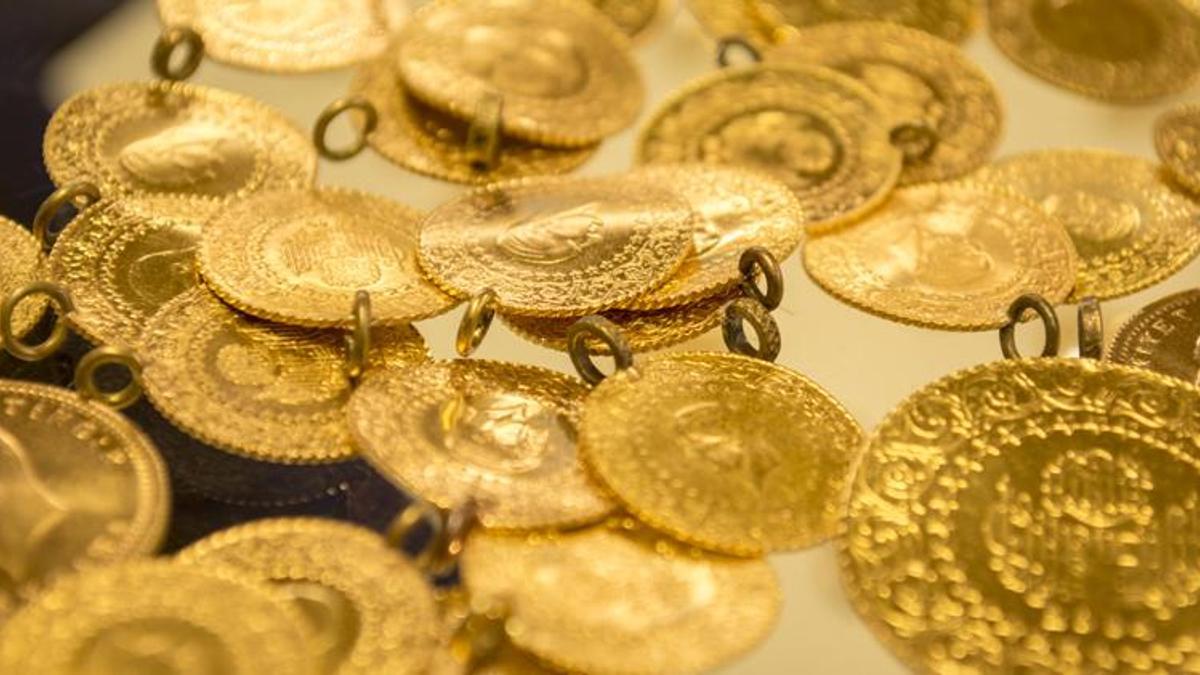 Altın fiyatlarında büyük düşüş! Altın ile ilgili tahminler peş peşe geldi! Gram altın, çeyrek altın yarım altın, tam altın...