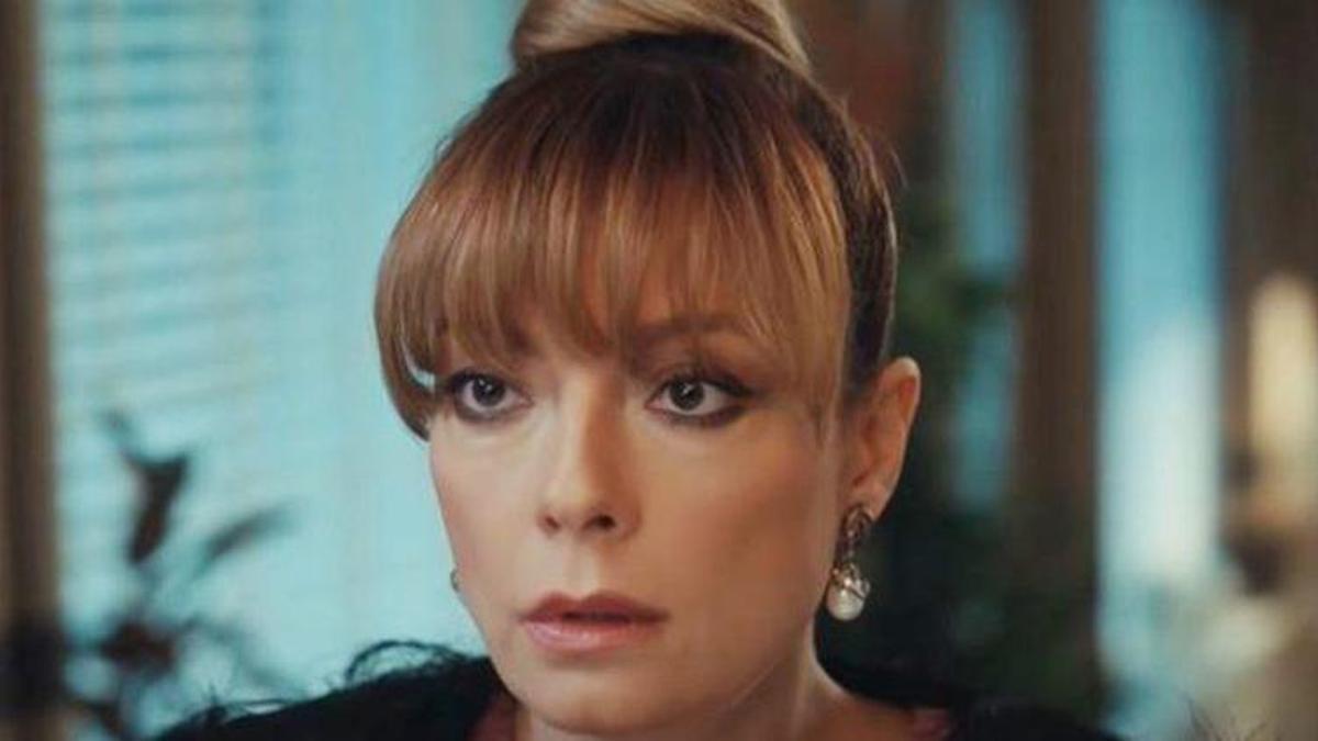 Oyuncu Özge Özder o mesajı ifşaladı! 'Çocuğu da yaptık geç kaldın'