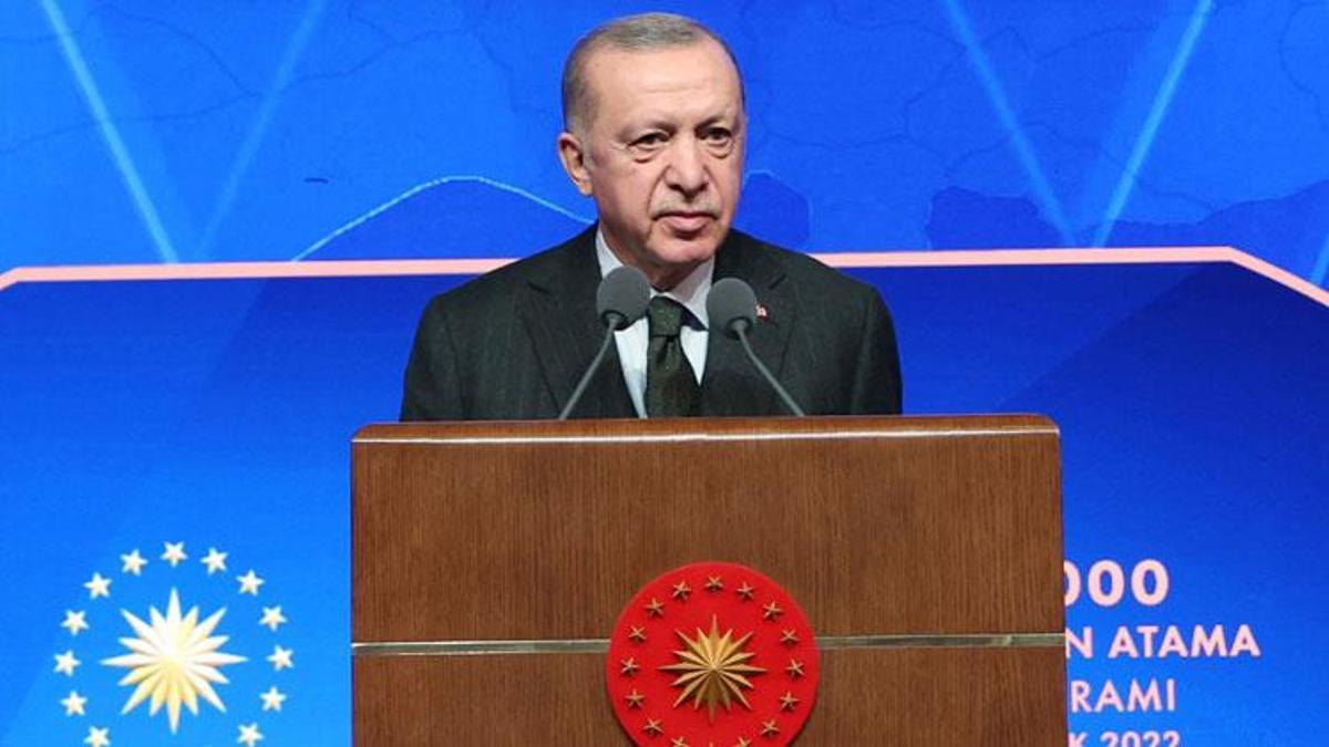 15 bin öğretmen ataması! Cumhurbaşkanı Erdoğan: Öğretmen maaşlarını en çok iyileştiren ülke Türkiye'dir