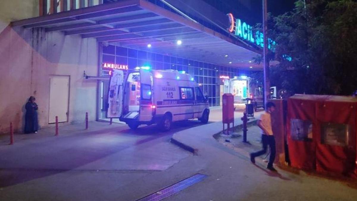 İki grup arasındaki kavgada 2 kişi bıçaklandı