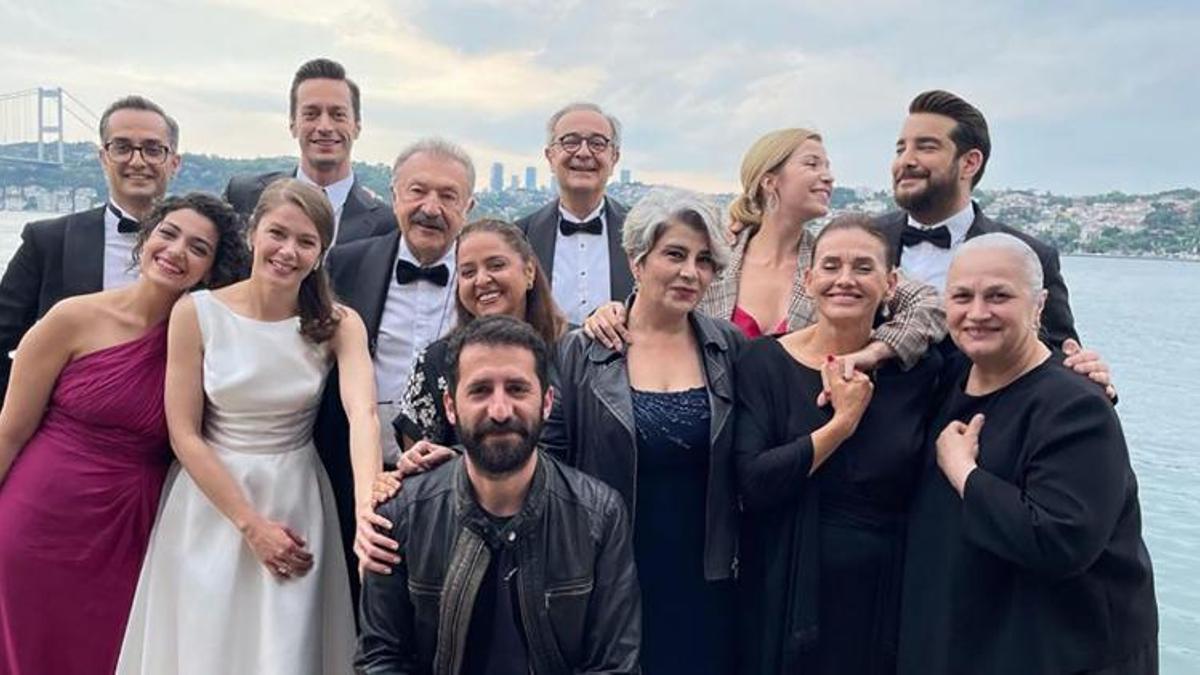 'Camdaki Kız'a sürpriz bir isim dahil oluyor!