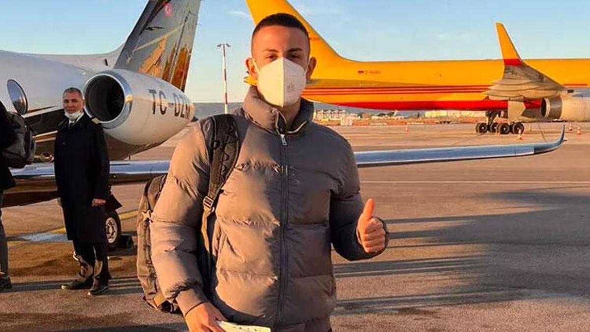 Dün taraftarlar 'Senin Antalya'da ne işin var' tepkisi göstermişti! Kadro dışı kaldı