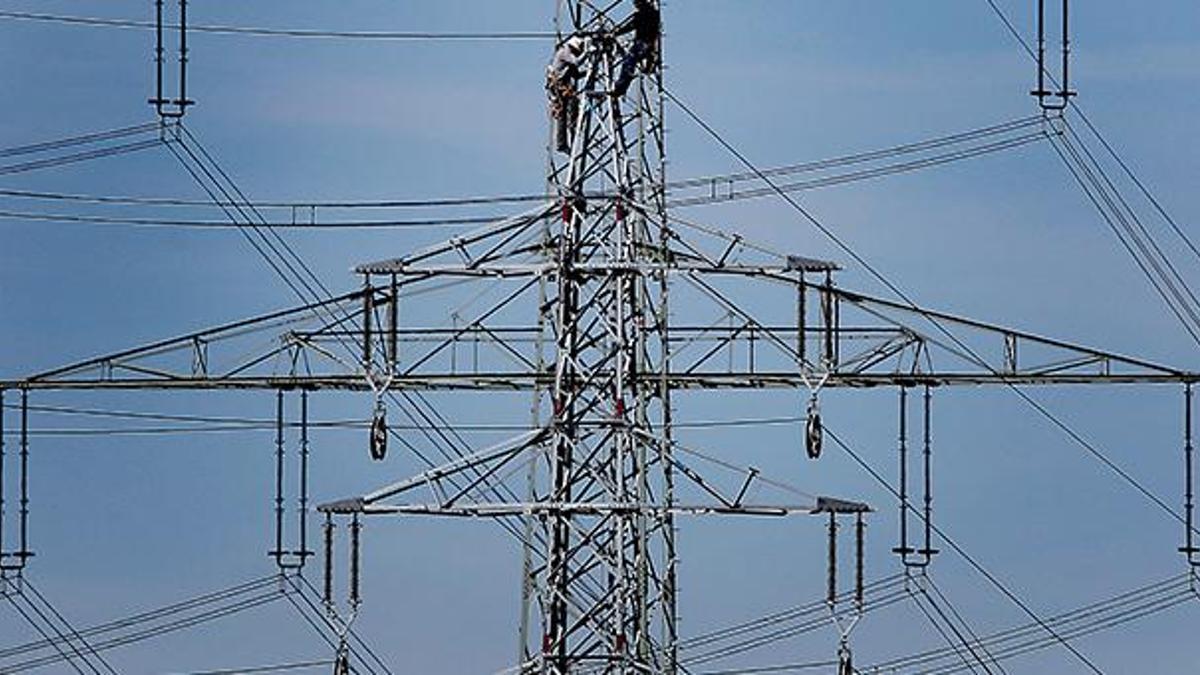 Elektrik fiyatlarıyla ilgili flaş karar! Uygulama değişti, EPDK duyurdu! Kademeli tarifede...