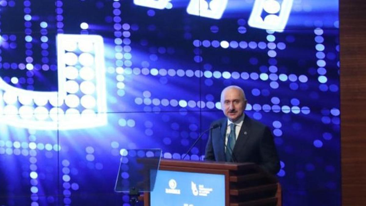 Bakan Karaismailoğlu: Türkiye'nin internet hızı son 1 yılda yüzde 65 arttı