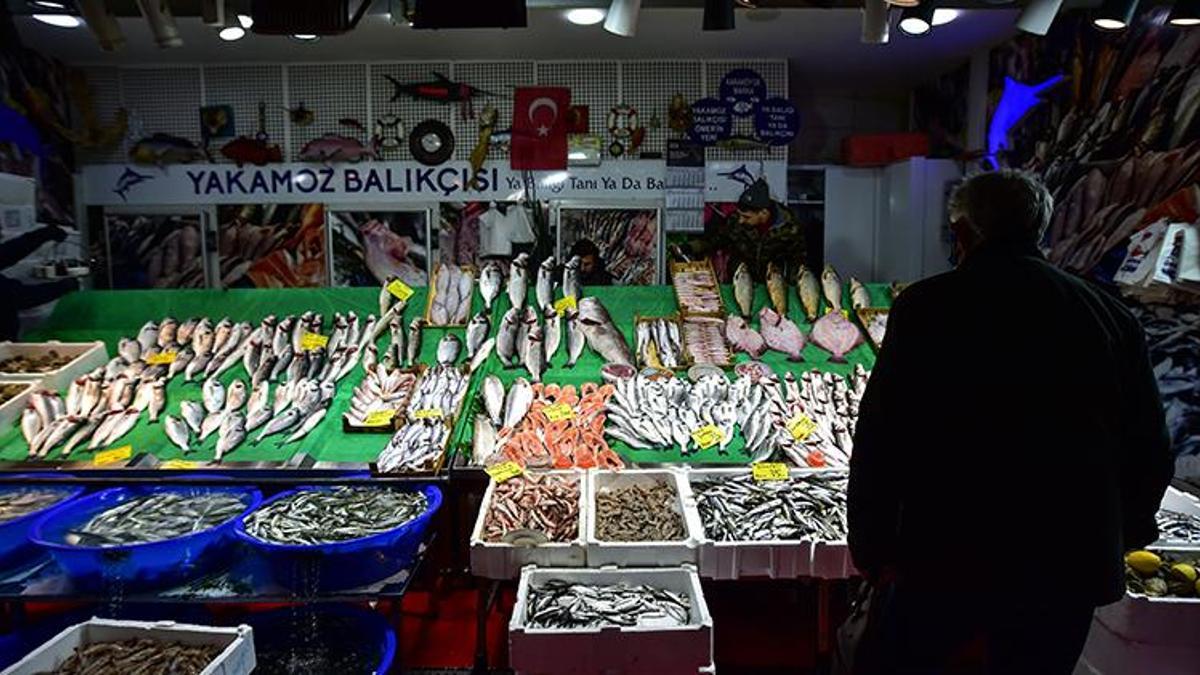 Hamsi, mezgit ve istavrit tek fiyat! Kilo fiyatı 30 lira...