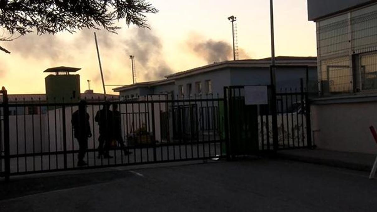 Ümraniye Cezaevi'nde yangın: 21 kişi dumandan etkilendi