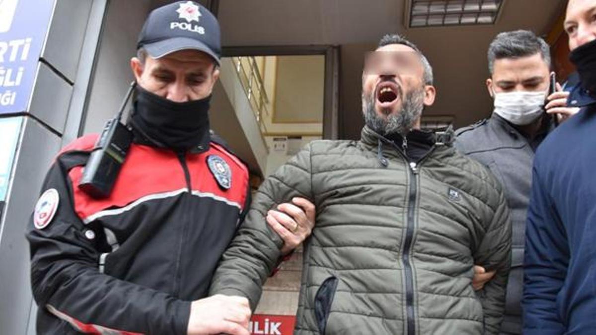 AK Parti ilçe binasına çıkıp Cumhurbaşkanı'na hakaret etti