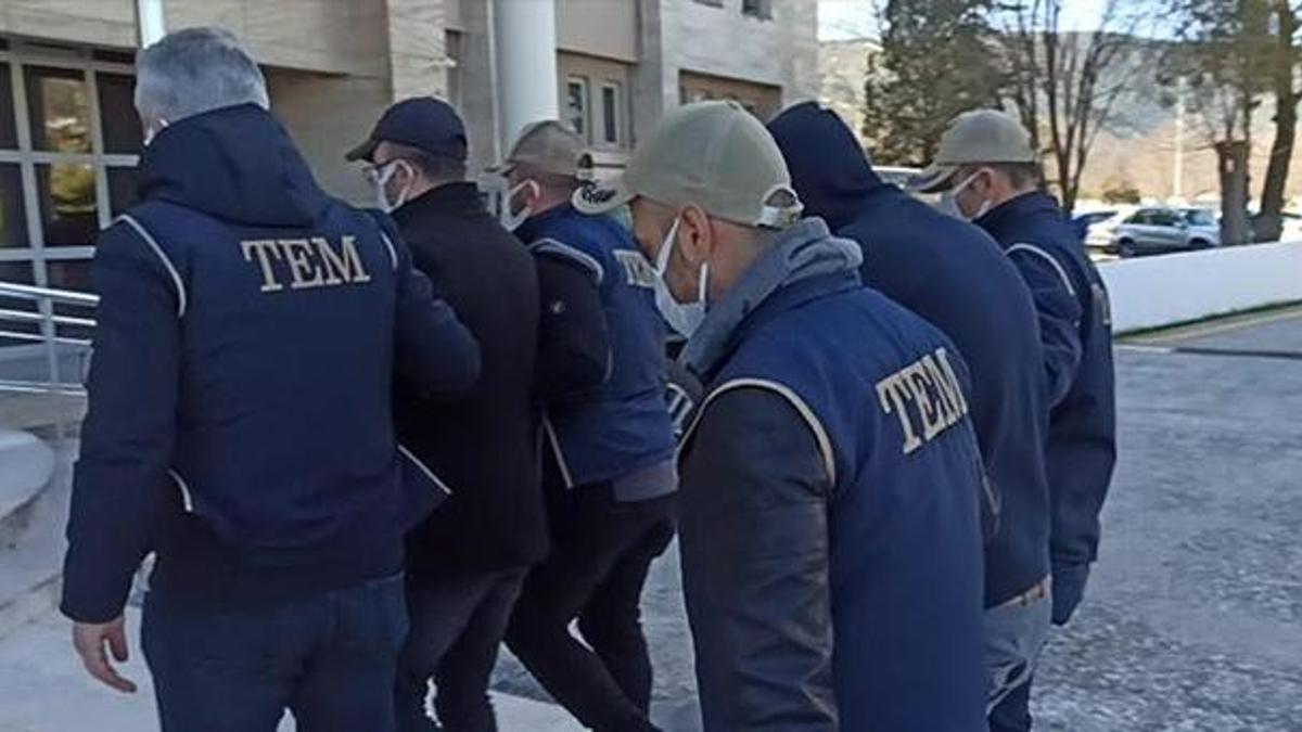 Bodrum'da yurt dışına kaçma hazırlığındaki 2 PKKlı terörist yakalandı