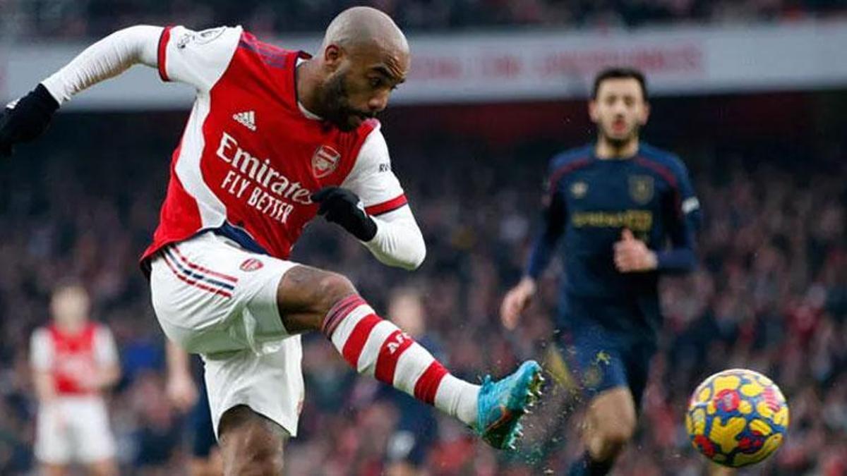 Lacazette'in istediği maaş Beşiktaş'ı şok etti!