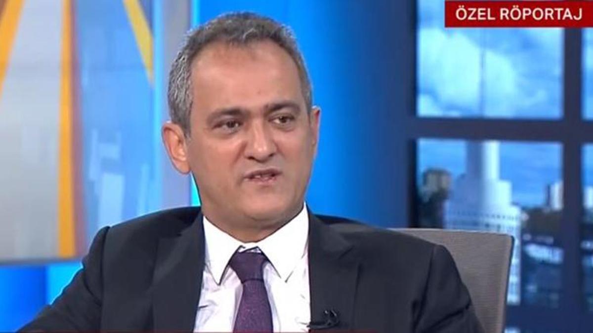 Yüz yüze eğitim devam edecek mi? Bakan Özer’den açıklama!