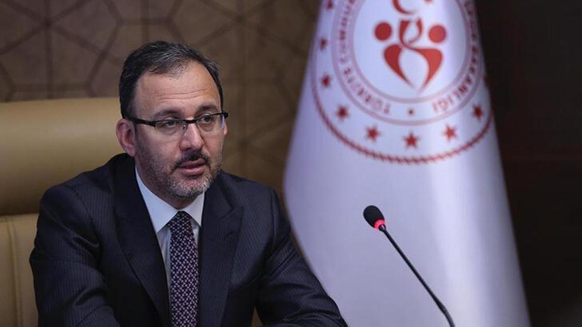 Yüzücü Derya Büyükuncu'dan çirkin paylaşım! Bakan Kasapoğlu duyurdu: Gereği yapılıyor