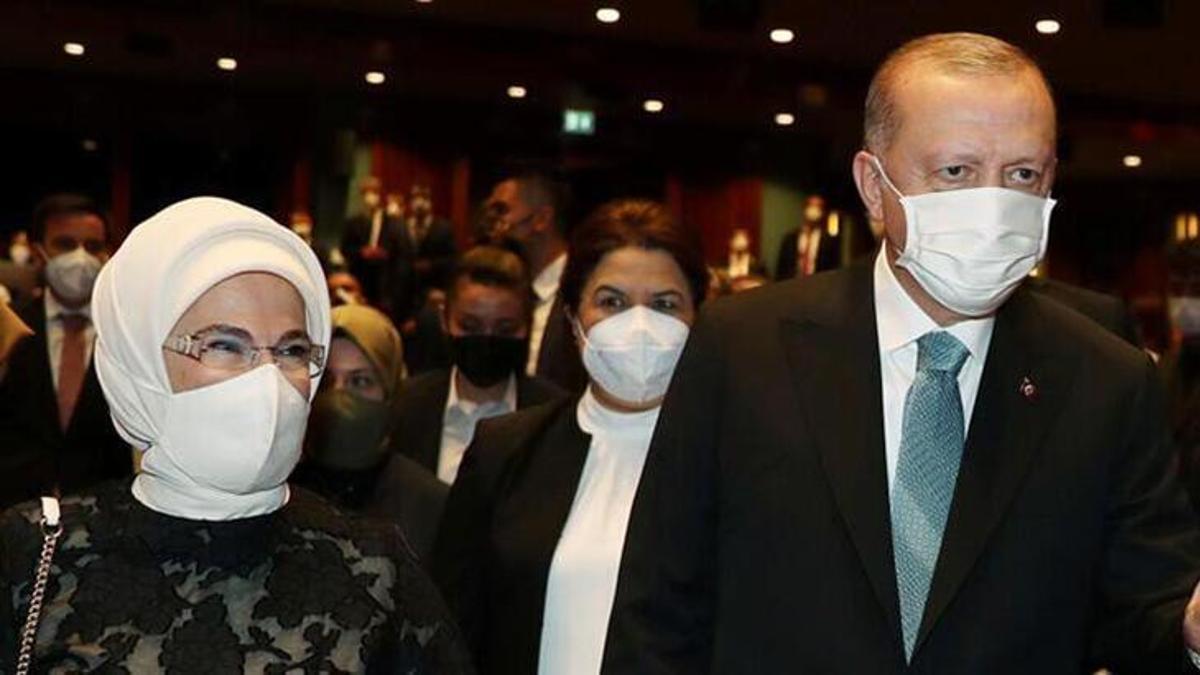 Abdullah Gül'den Cumhurbaşkanı Erdoğan'a geçmiş olsun telefonu