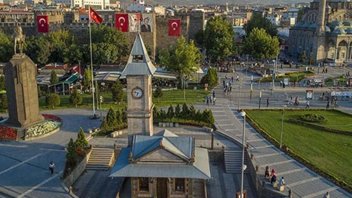 Kayseri'nin neyi meşhur? Kayseri'nin en meşhur yiyecekleri ve yerleri…