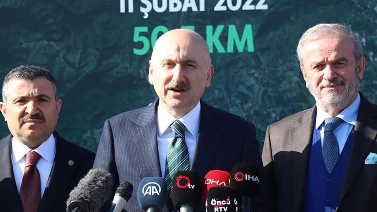 Ulaştırma Bakanı Karaismailoğlu: Yollarımız tıpkı akarsular gibi