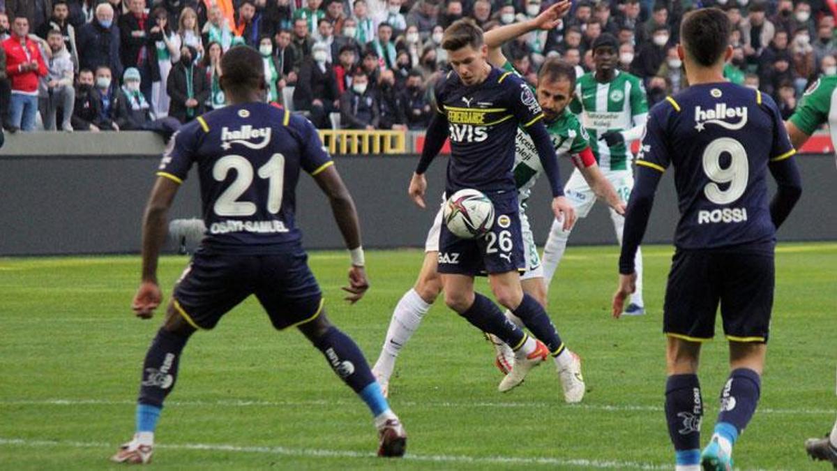 Giresunspor golle başladı Fenerbahçe geri döndü! Maçta 3 gol 1 kırmızı kart...