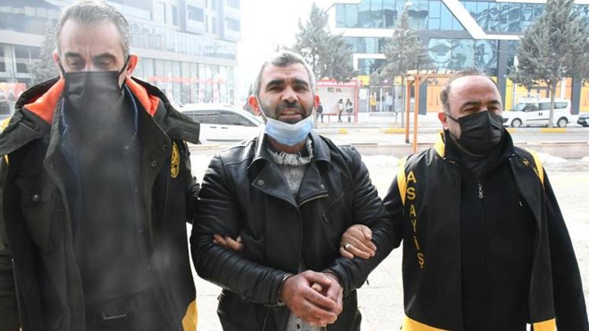 Eşinin boğazını kesti! Sözleri ise şaşkınlık geçirtti