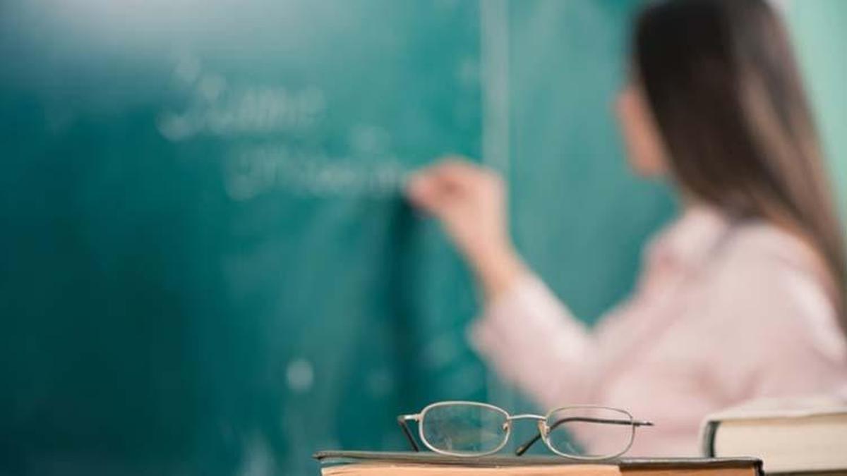 Uzman ve başöğretmenlik eğitimleri ücretli mi? Özel okul öğretmenleri başvurabilecek mi?