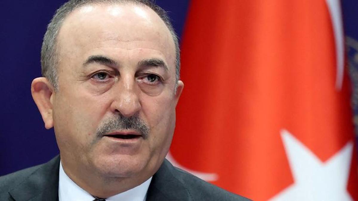 Bakan Çavuşoğlu'nun Covid-19 testi pozitif çıktı