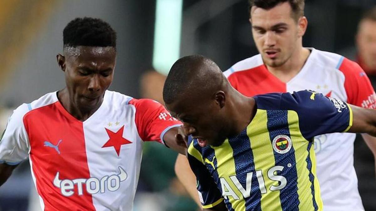 Fenerbahçe, Slavia Prag'a yenildi! Umutlar ikinci maça kaldı