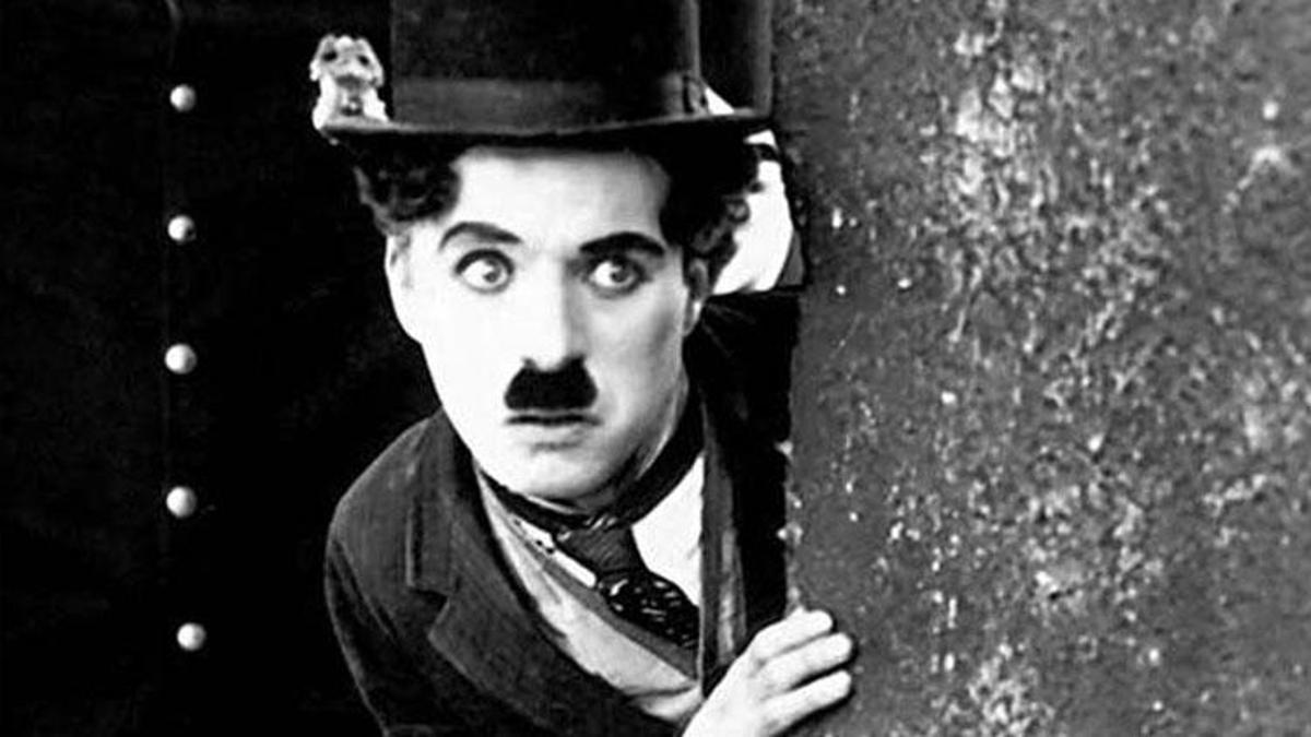 Charlie Chaplin'in gerçek yüzü! 2000'den fazla kadınla ilişki ve cinsel istismar suçu...