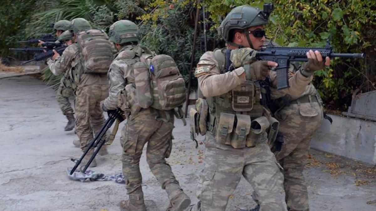 Irak'ın kuzeyinde 13 terörist öldürüldü! MSB duyurdu: İnlerini başlarına yıkmaya devam ediyoruz