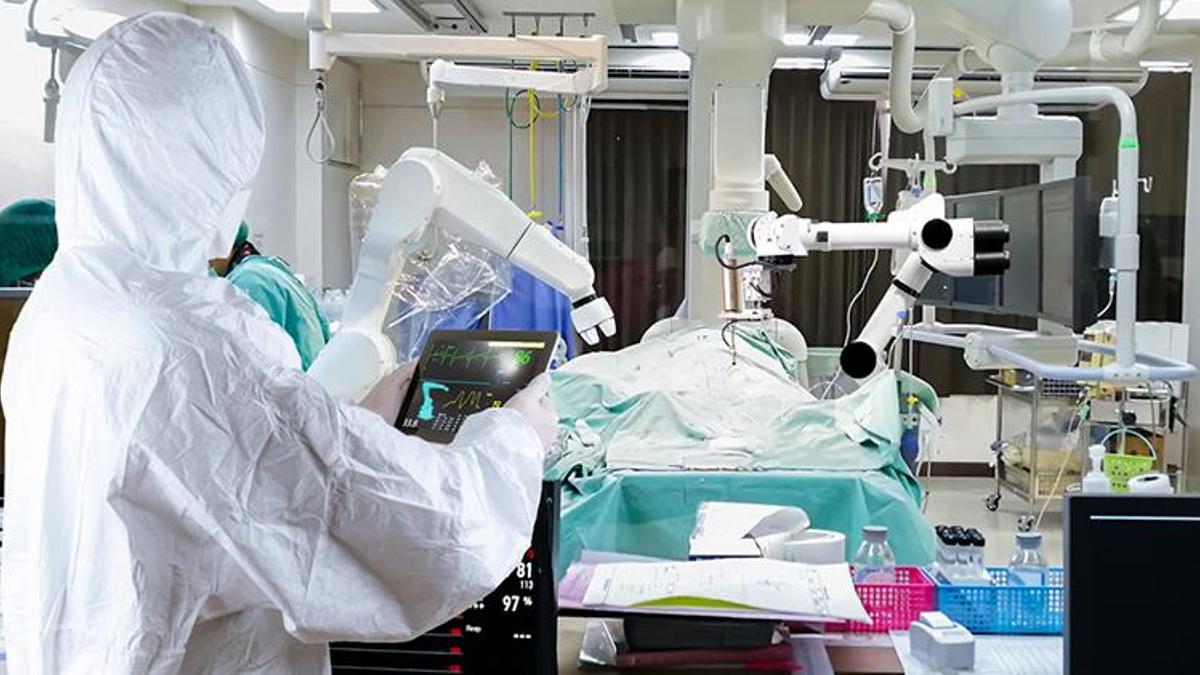Genel cerrahi alanında robotik cerrahi kullanımının önemi nedir?