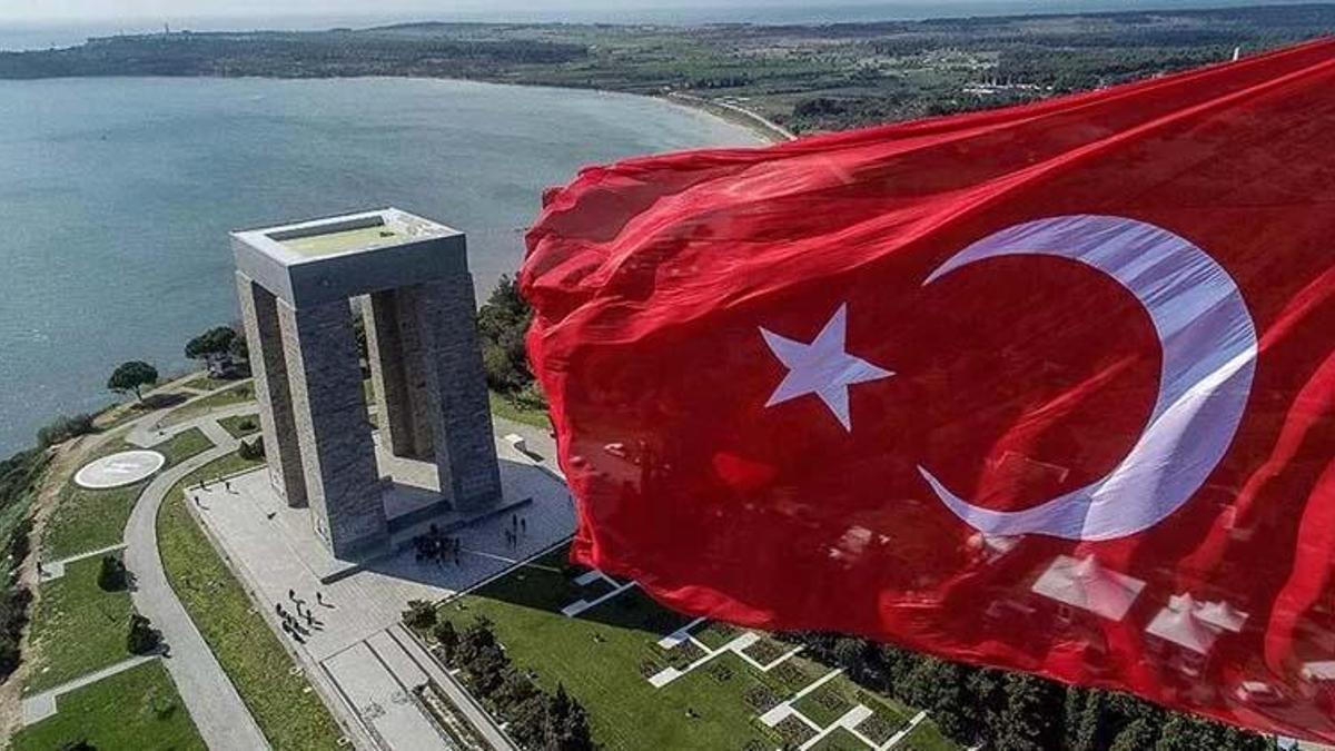 18 Mart tatil mi,18 Mart Çanakkale Zaferi resmi tatil mi? 18 Mart’ta okullar var mı?