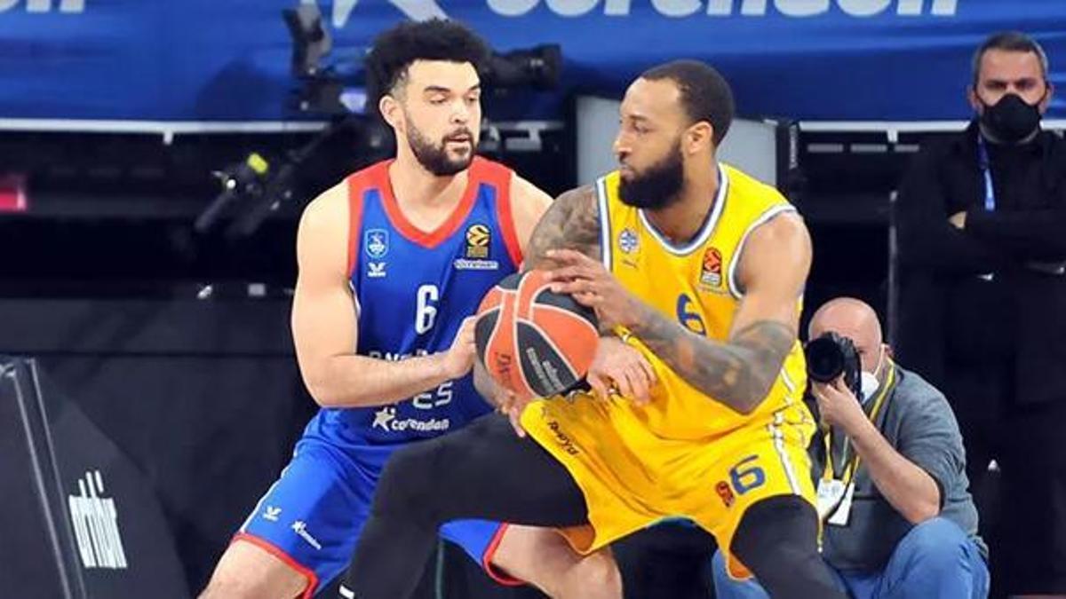 Anadolu Efes'ten müthiş zafer! Euroleague'de fırtına