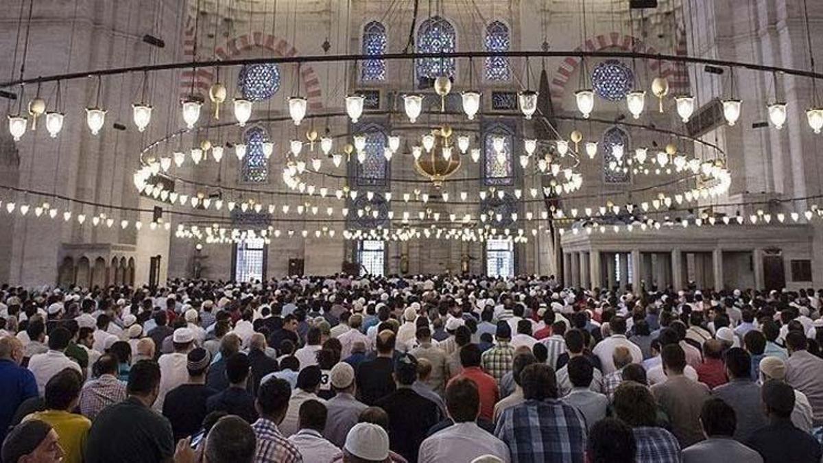 Cuma namazı saati! Cuma namazı kaçta bitiyor, ezan saat kaçta okunuyor? İl il Cuma namazı saati vakti 25 Şubat 2022