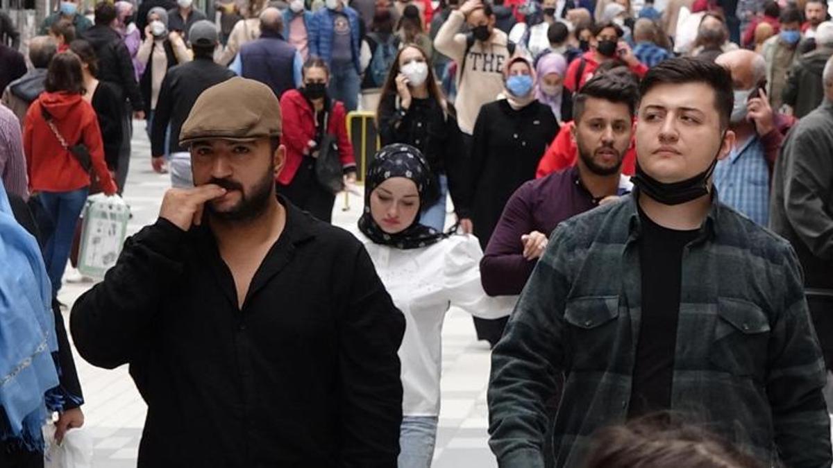 Koronavirüs ile ilgili flaş uyarı: Artan vakaların nedeni maskenin ihmal edilmesi