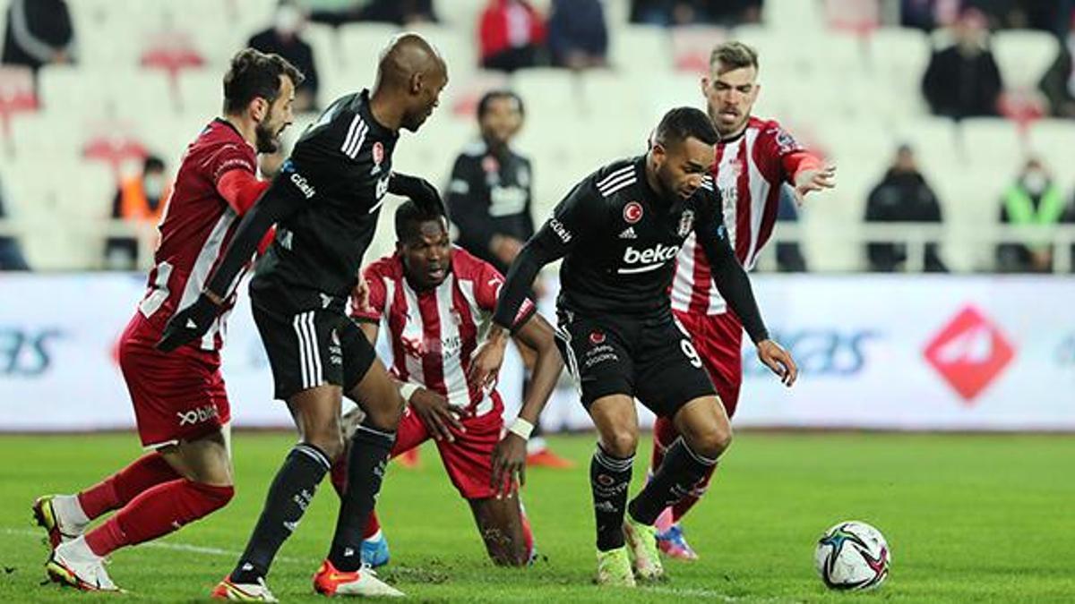 Sivasspor: 2 - Beşiktaş: 3